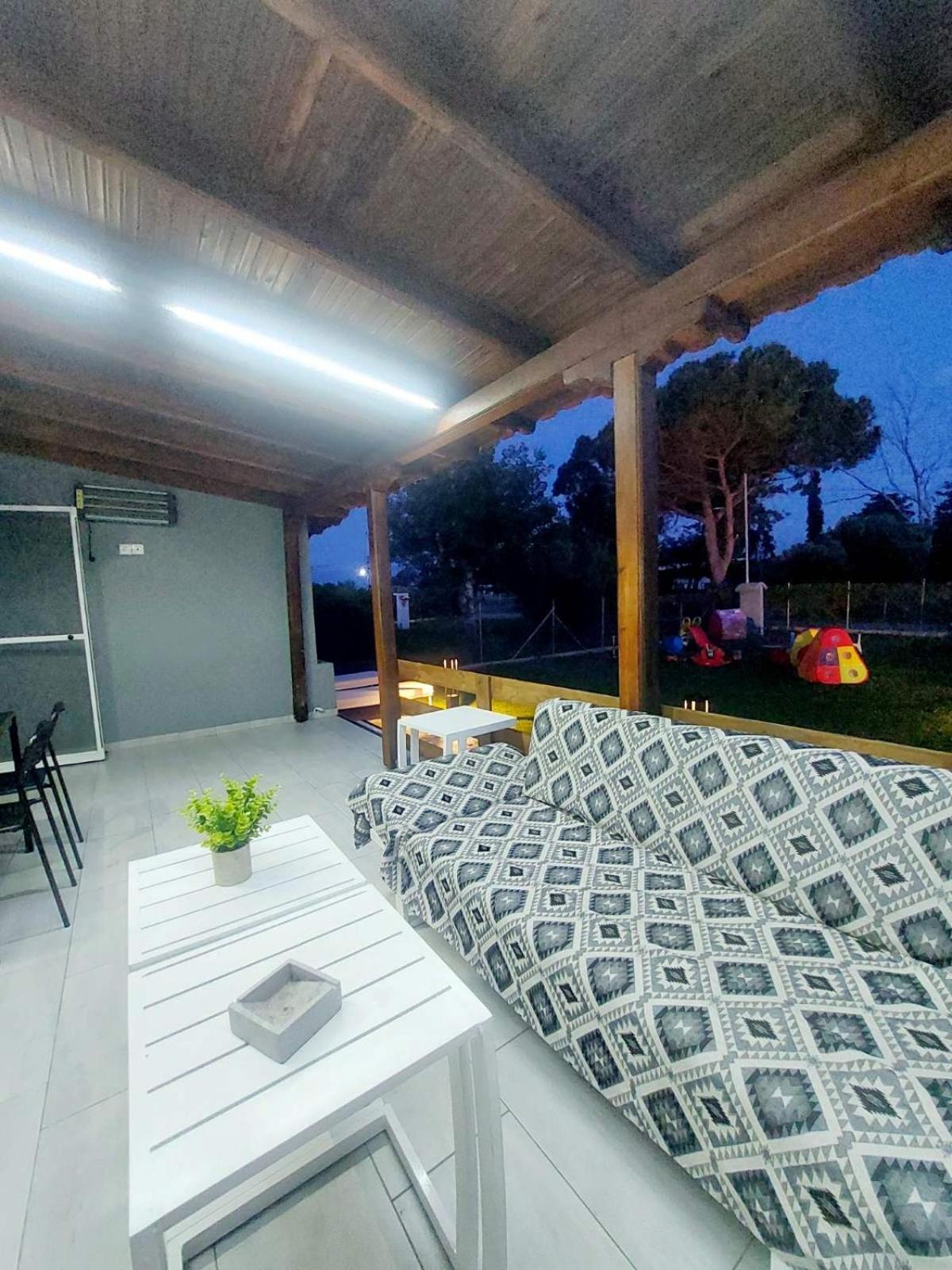 Chalkidiki Beach House Nea Poteidaia Exterior photo